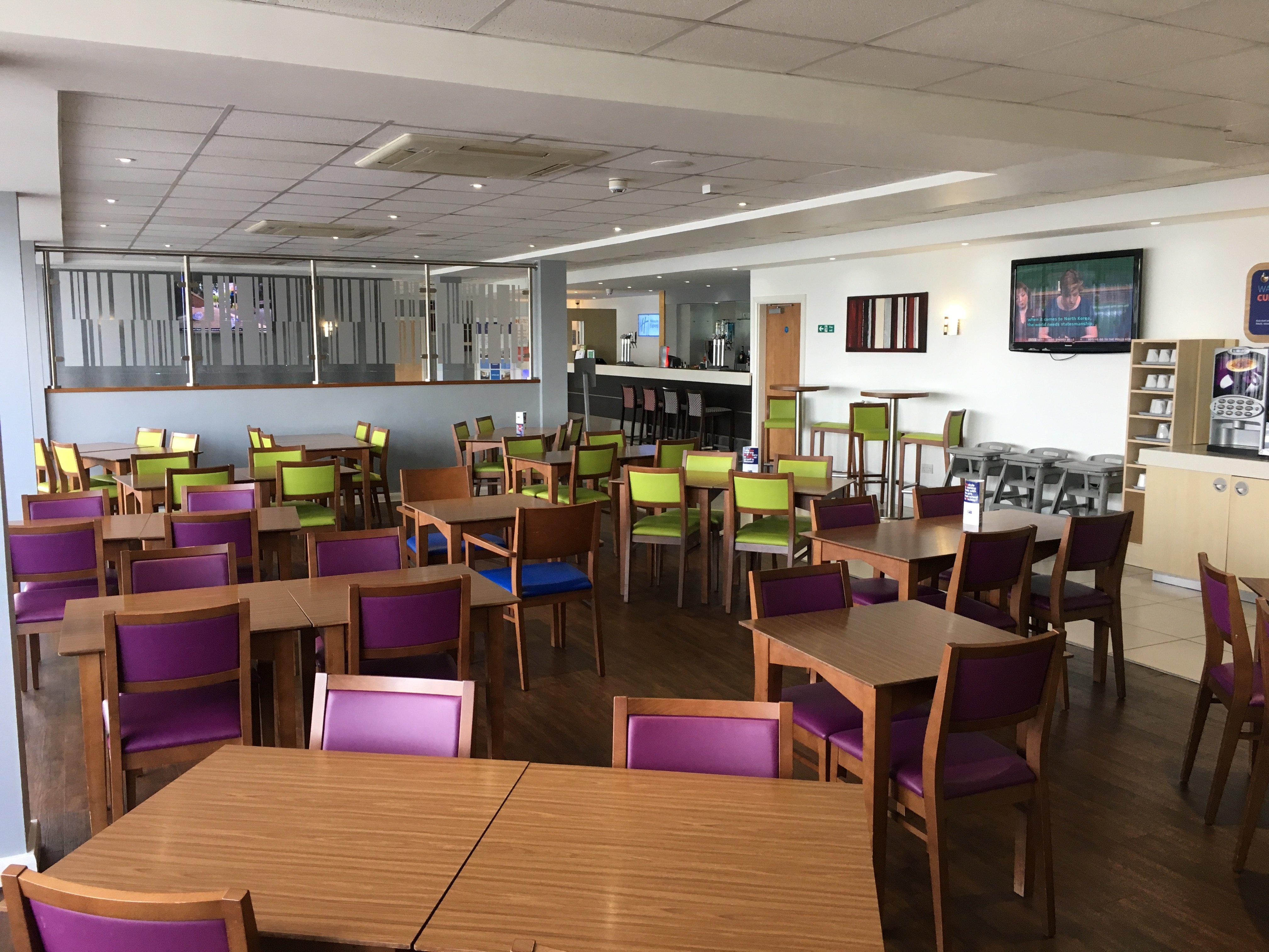 Holiday Inn Express Nuneaton By Ihg Exterior photo