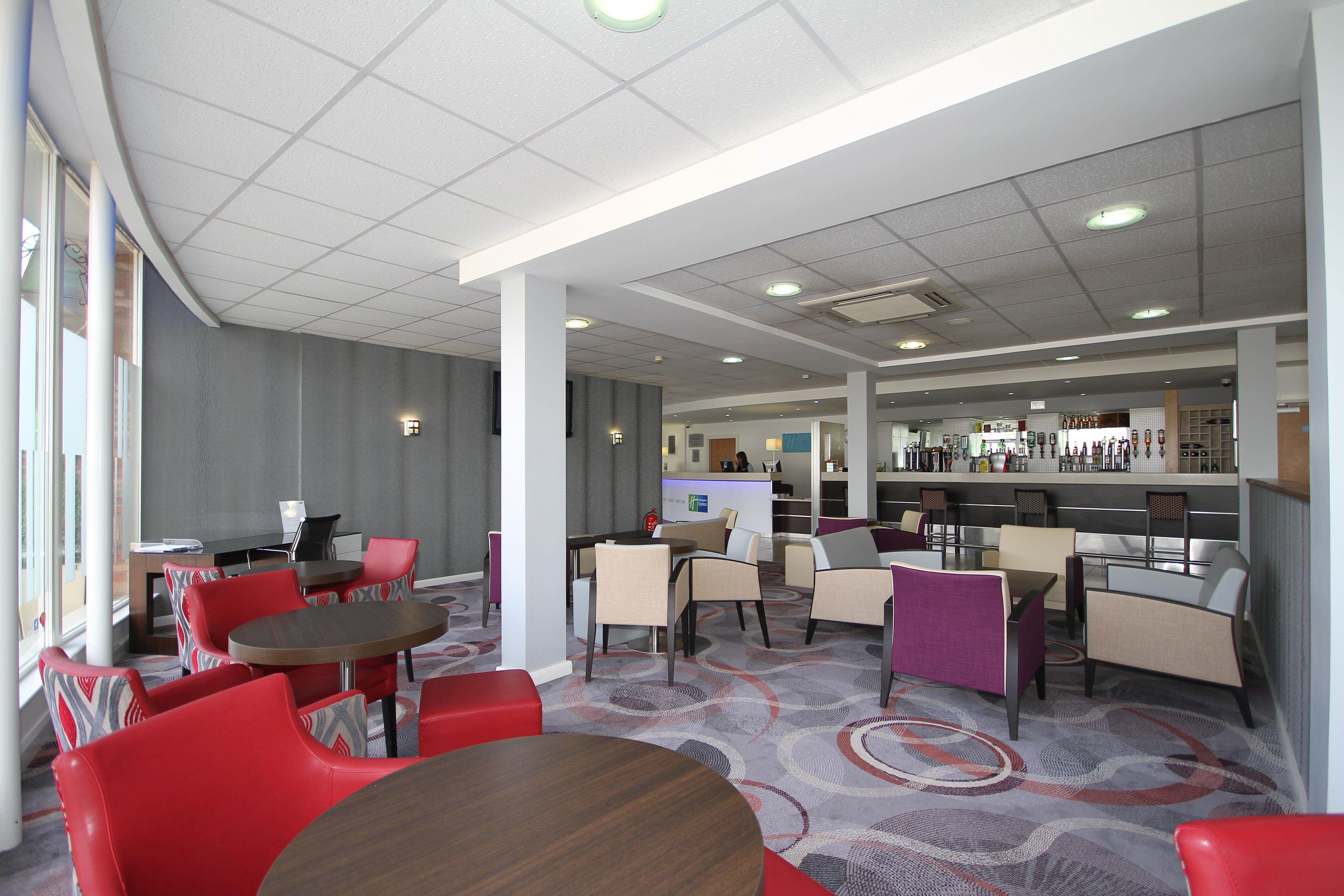 Holiday Inn Express Nuneaton By Ihg Exterior photo