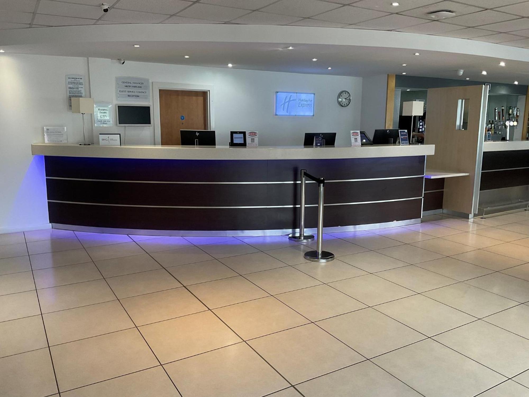 Holiday Inn Express Nuneaton By Ihg Exterior photo