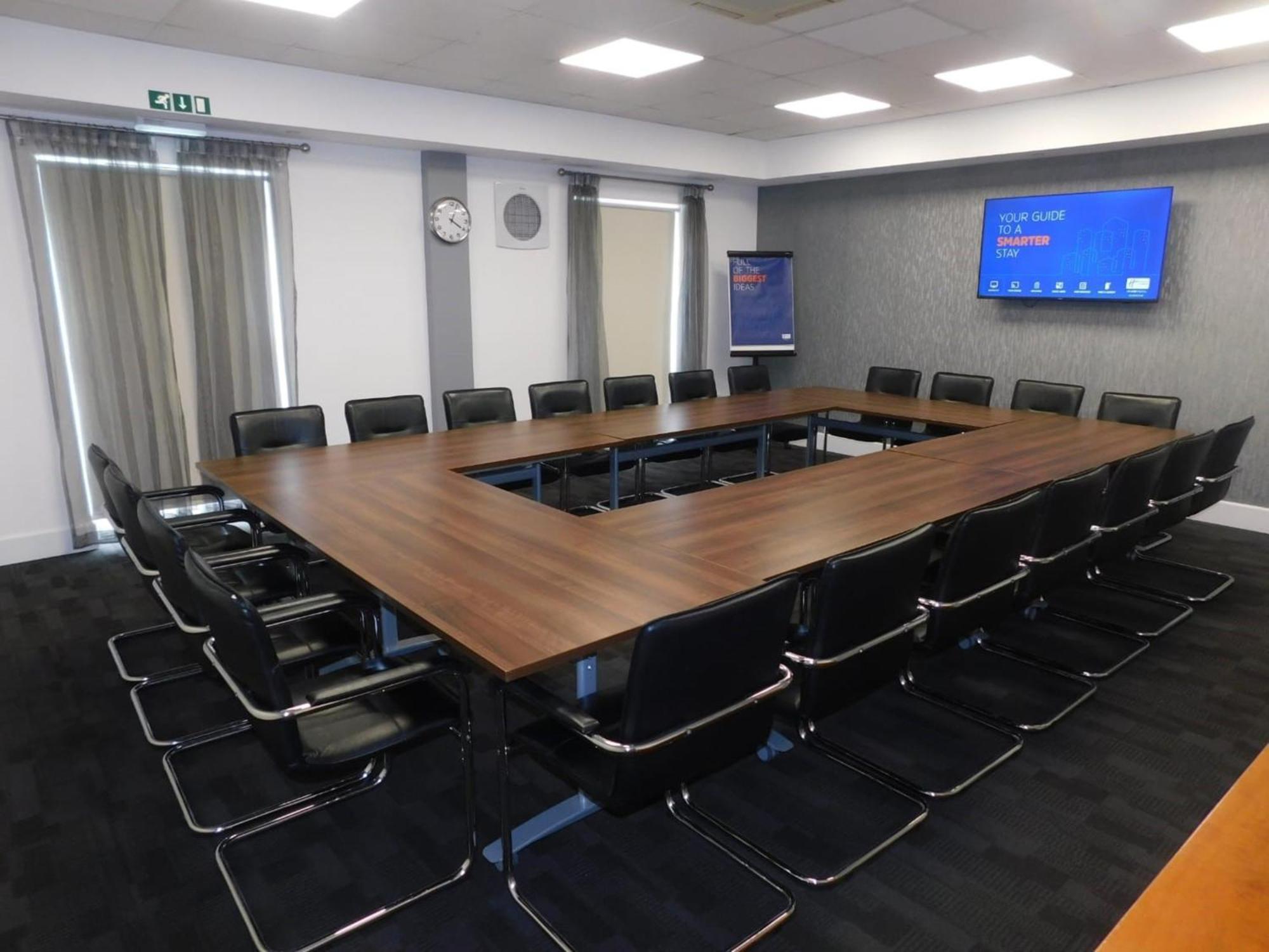 Holiday Inn Express Nuneaton By Ihg Exterior photo